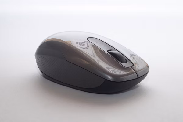 Mouse Inalámbrico Logitech M185